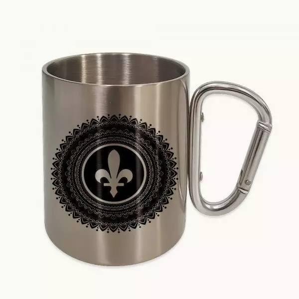 Metalna šolja sa karabinerom